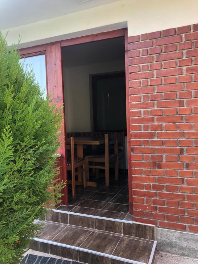 Apartmani Morava 54 Kocino Selo Esterno foto